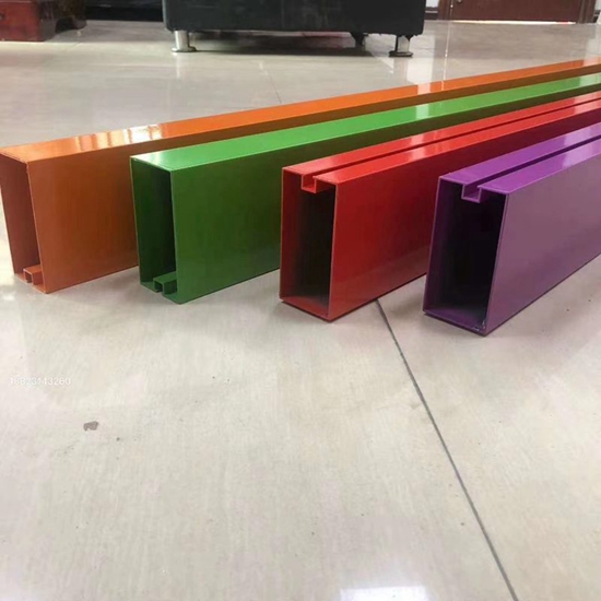 2020 Polished 6063 Aluminum Extrusions