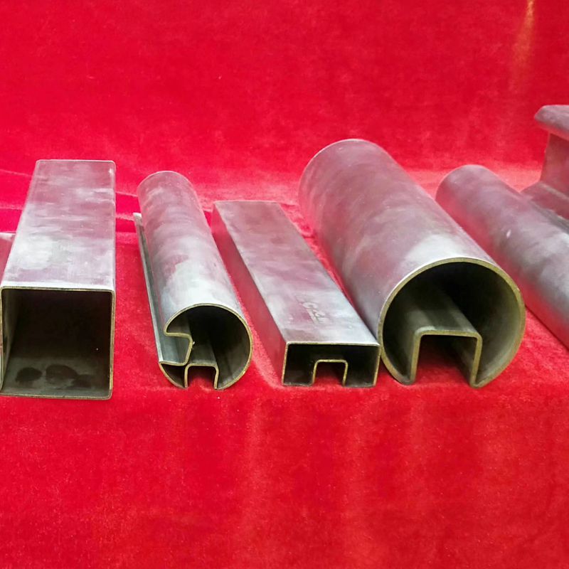 Description Cutting SS304 Angle Stainless Steel Profiles Bar